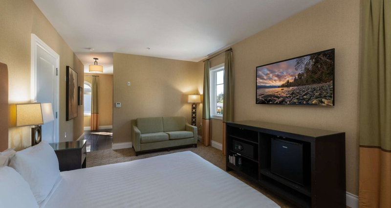 Prestige Oceanfront Resort, WorldHotels Luxury, Langford, Canada