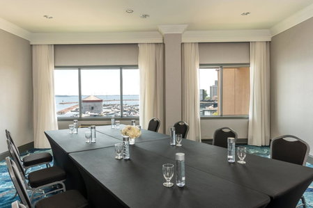 Holiday Inn Kingston - Waterfront by IHG, Kingston, Canada