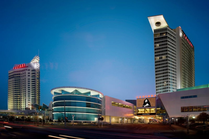 Caesars Windsor Hotel & Casino - A Caesars Rewards Destination, Windsor, Canada