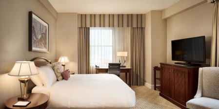 Fairmont Royal York Hotel, Waterfront Communities-The Island, Kanada