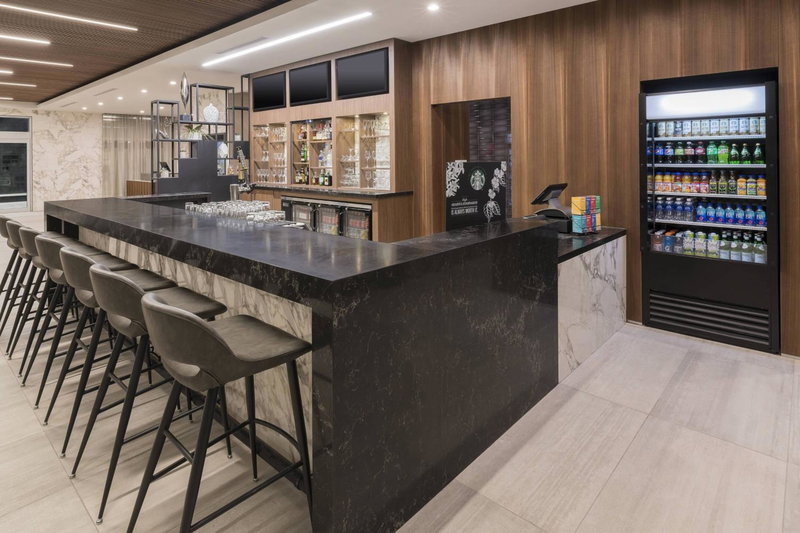 Courtyard by Marriott Burlington-Oakville, Burlington, Canada