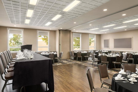 Grand Hotel & Conference Centre Calgary Airport, an Ascend Collection Hotel, Calgary, Canadá