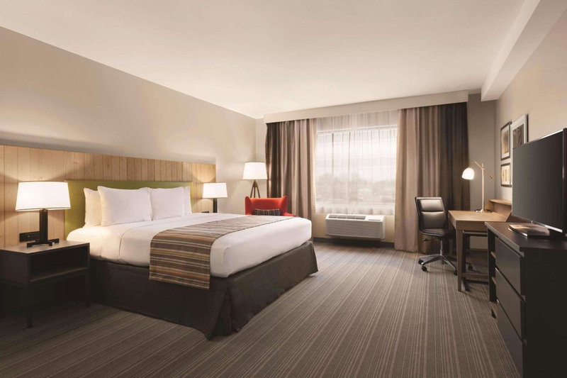 Country Inn & Suites by Radisson, Belleville, ON, Belleville, Canada