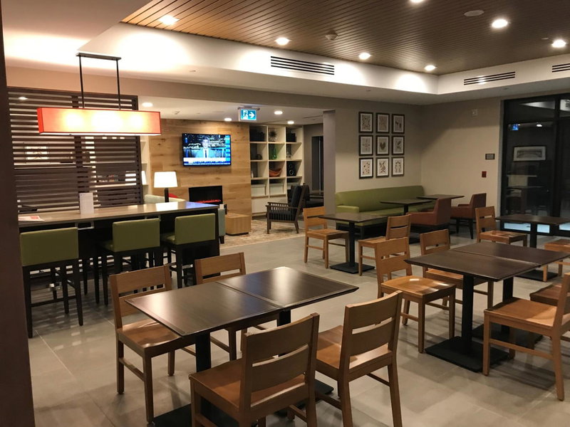 Country Inn & Suites by Radisson, Belleville, ON, Belleville, Canada