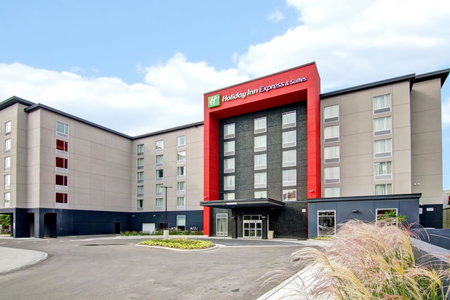 Holiday Inn Express & Suites Oshawa Downtown - Toronto Area by IHG, Oshawa, Canada