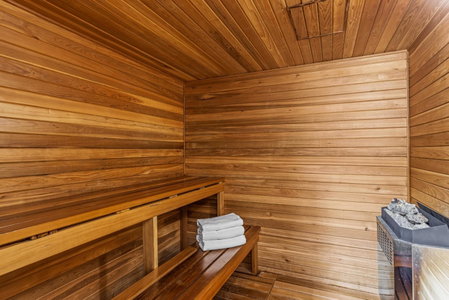 Canmore Rocky Mountain Inn, Canmore, Canada