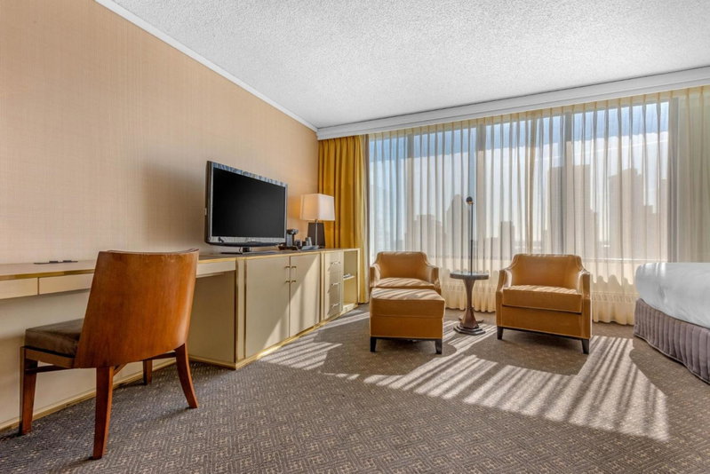 Omni Mont-Royal Hotel, Montreal, Canada