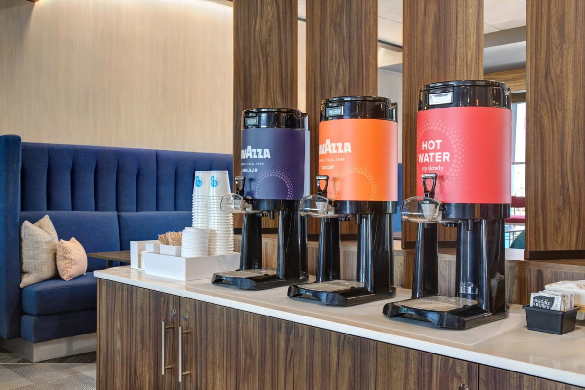 Tru By Hilton Toronto Airport West, Канада