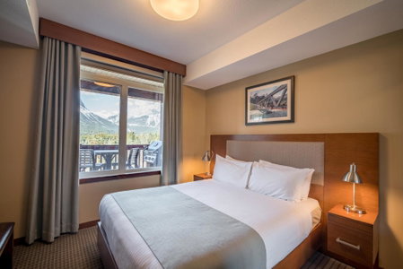 Falcon Crest Lodge by CLIQUE, Canmore, Canada