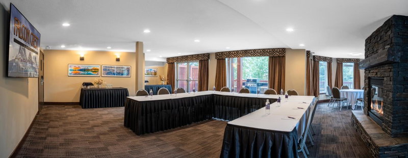 Falcon Crest Lodge by CLIQUE, Canmore, Canada
