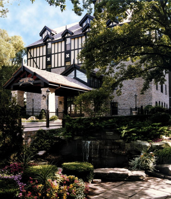 Old Mill Toronto Hotel, Stonegate-Queensway, Canada