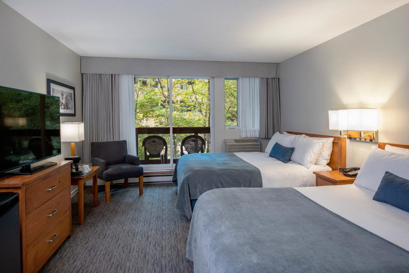 Whistler Village Inn & Suites, Whistler, Canada