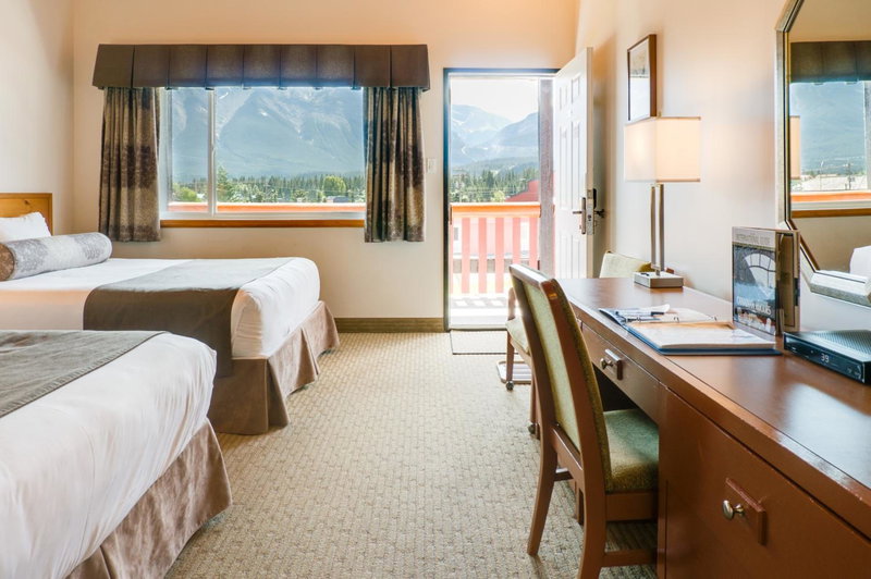 Rocky Mountain Ski Lodge, Canmore, Canada