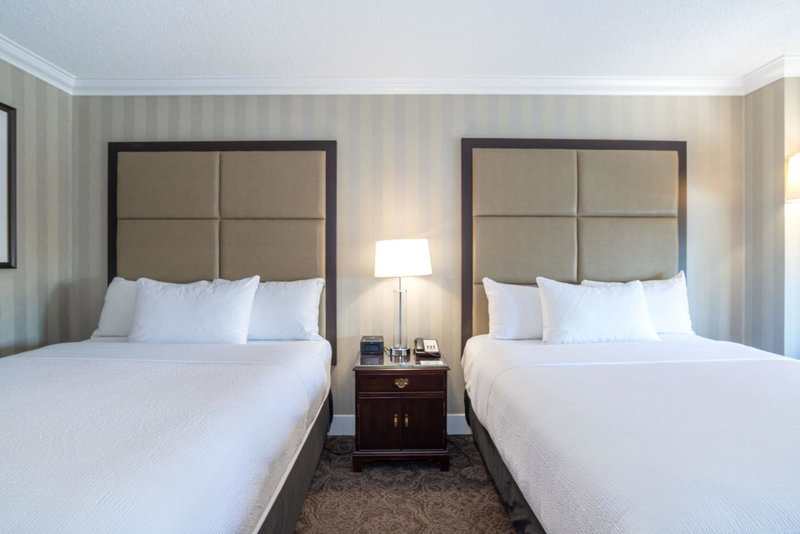 Sandman Signature Edmonton Downtown Hotel, Edmonton, Canada