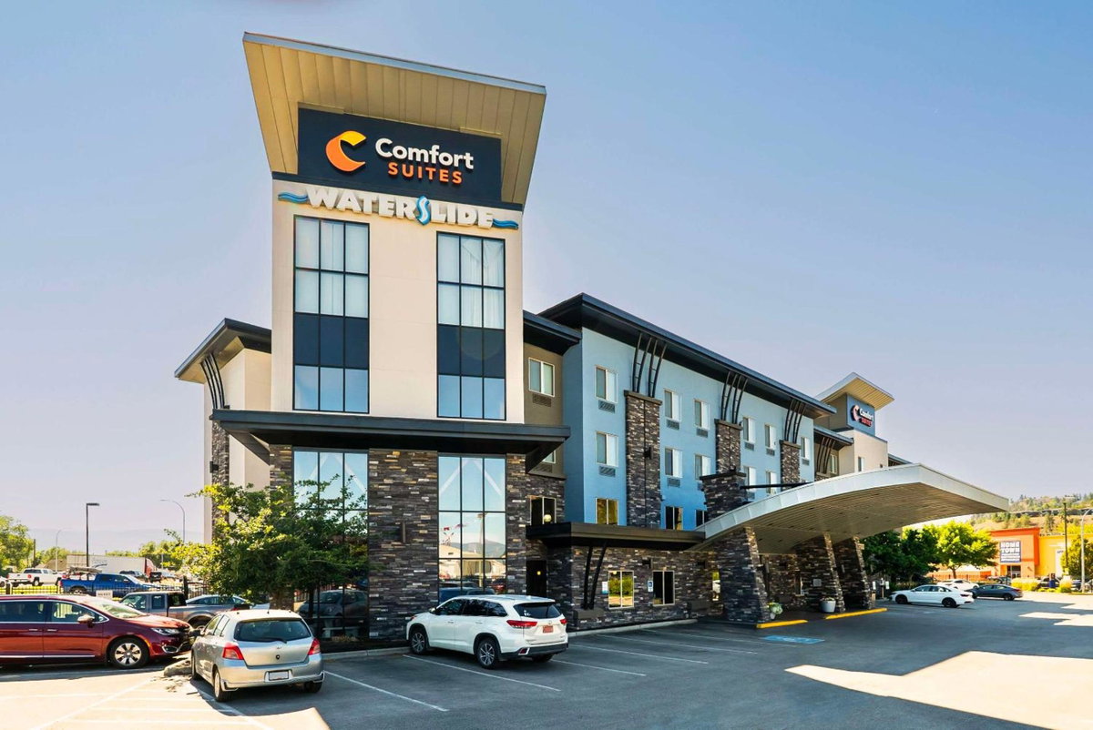 Comfort Suites Kelowna, Canada