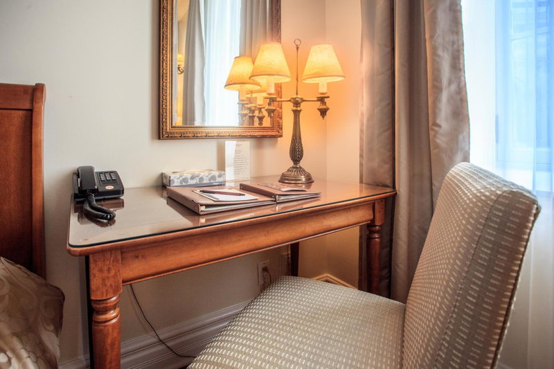 Hotel Bonaparte, Montreal, Canadá