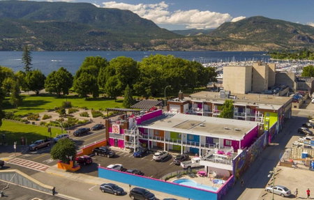 Hotel Zed Kelowna, Kelowna, Канада