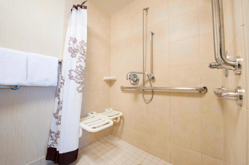 Residence Inn by Marriott Toronto Vaughan, Black Creek, Канада