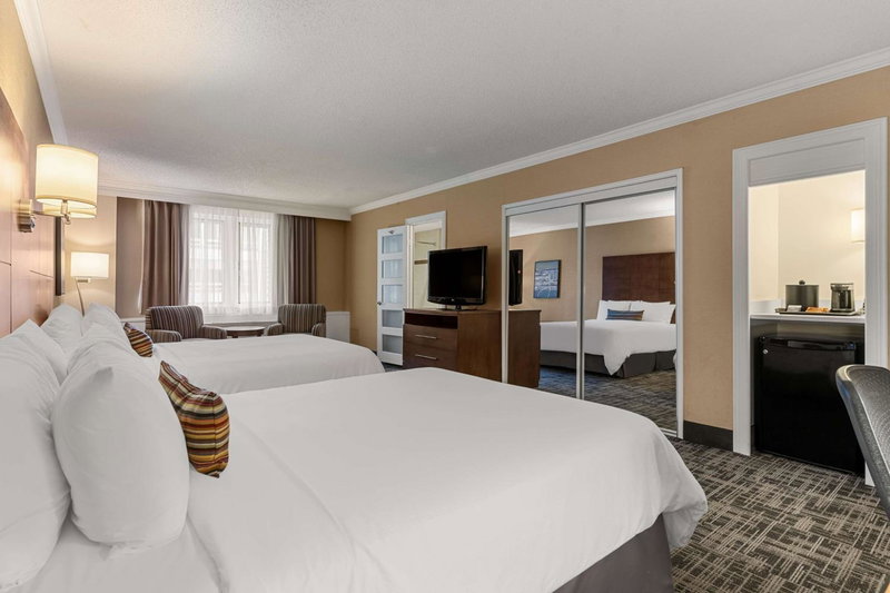 Best Western Ville-Marie Montreal Hotel & Suites, Montreal, Canada