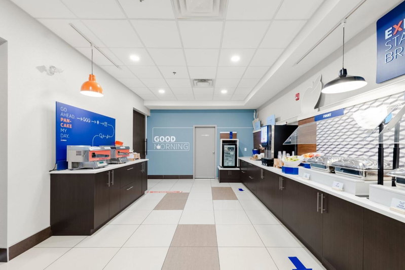 Holiday Inn Express Hotel & Suites-Edmonton South by IHG, Edmonton, Canadá