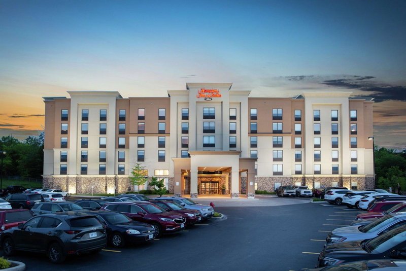 Hampton Inn & Suites by Hilton Barrie, Barrie, Canada