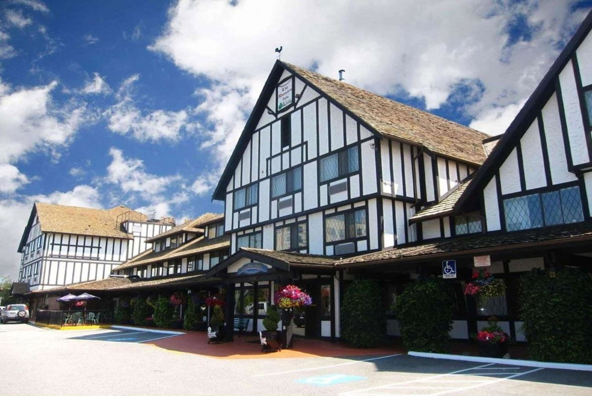 Abercorn Hotel, Trademark Collection by Wyndham, Canada