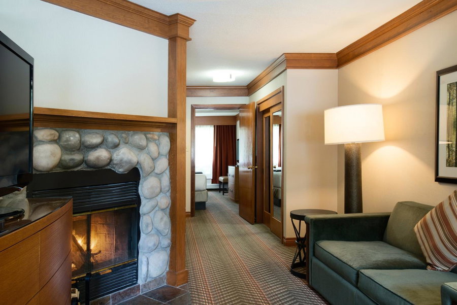 Fairmont Jasper Park Lodge, Jasper, Канада