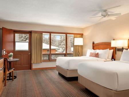 Fairmont Jasper Park Lodge, Jasper, Канада