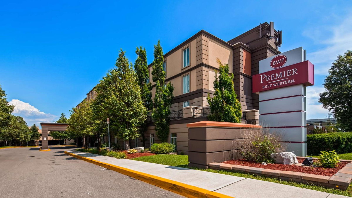 Best Western Premier Toronto Airport Carlingview Hotel, Canada