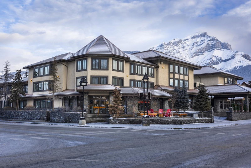 Elk + Avenue Hotel, Banff, Canadá