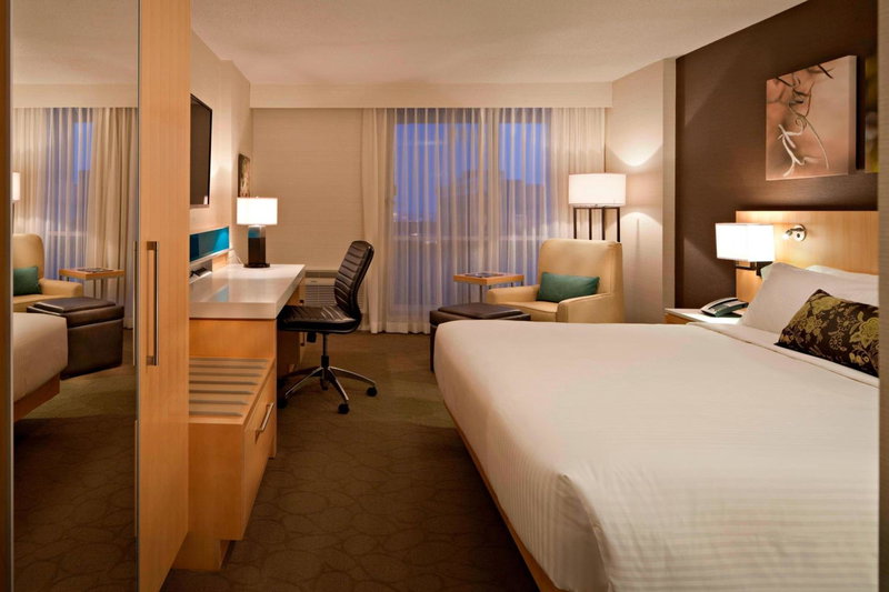 Delta Hotels by Marriott Winnipeg, Winnipeg, Canada
