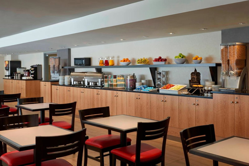 Residence Inn by Marriott Montréal Downtown, Montreal, Canada
