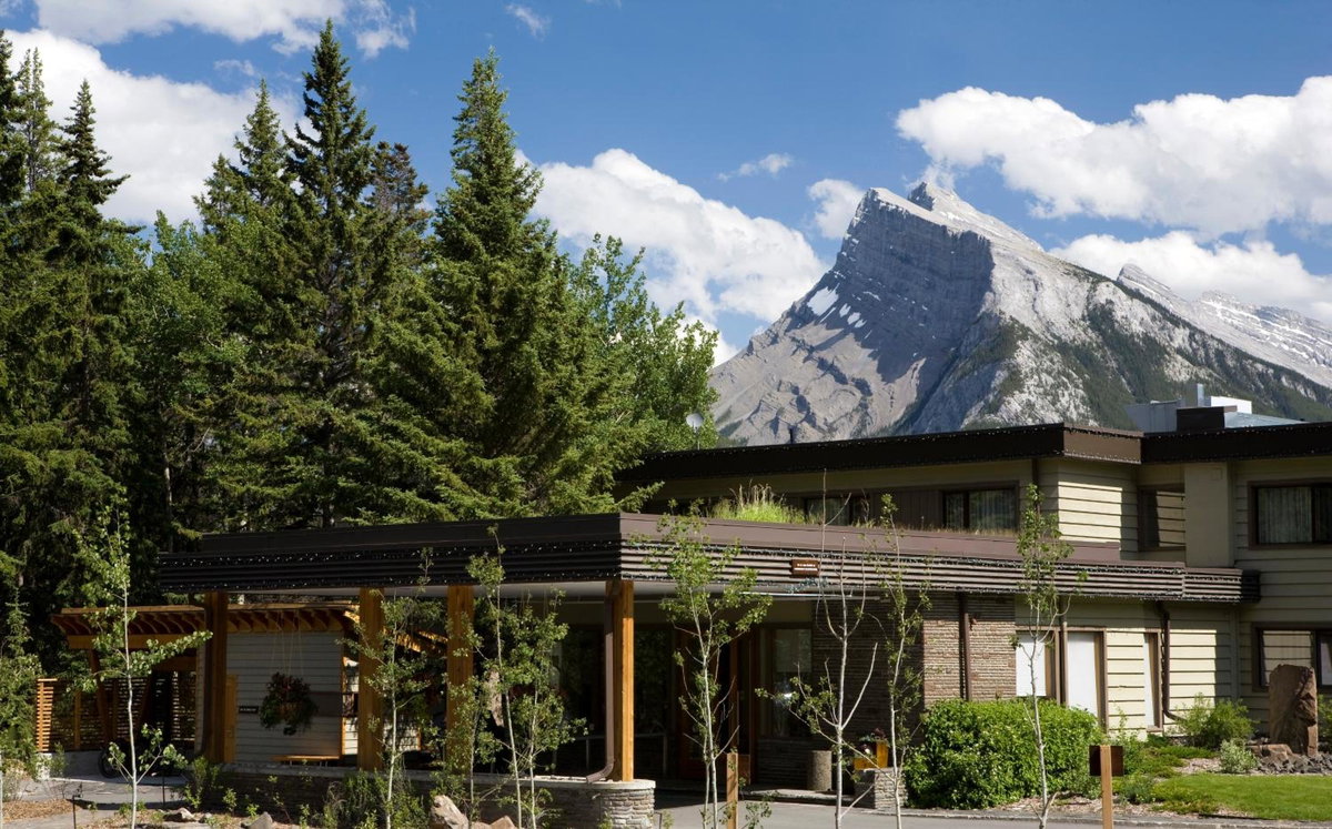 The Juniper Hotel & Bistro, Canada