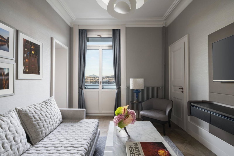 The Ritz-Carlton Hotel de la Paix, Geneva, Geneve, Suiza