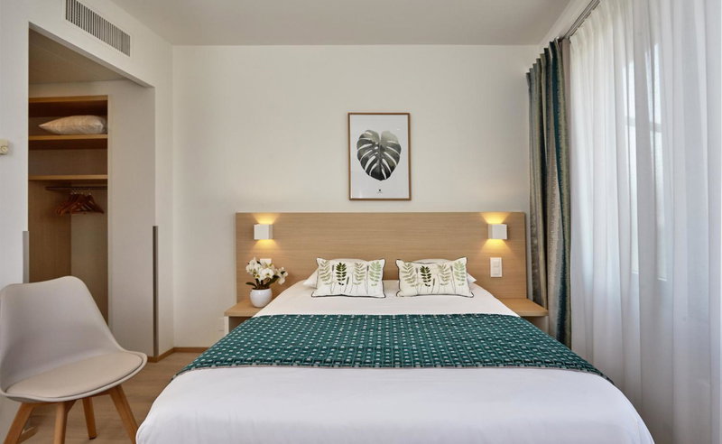 Hotel Suisse, Geneve, Switzerland
