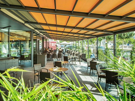 Mövenpick Hotel Lausanne, Lausanne, Швейцария