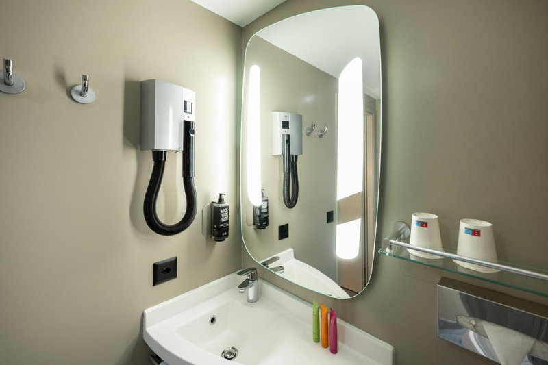 ibis Geneve Centre Lac, Geneve, Suiza