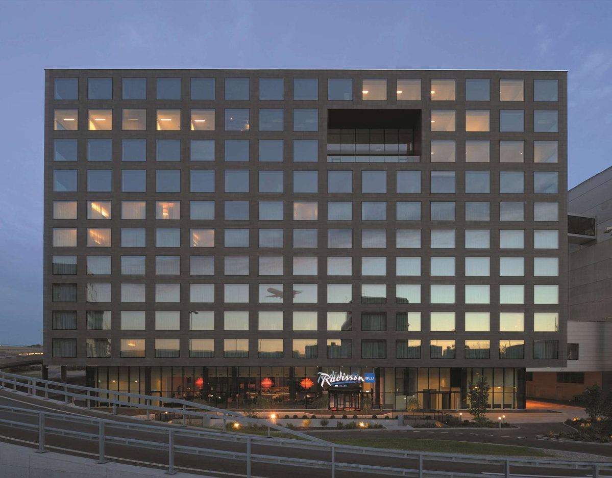 Radisson Blu Hotel Zurich Airport, Швейцария