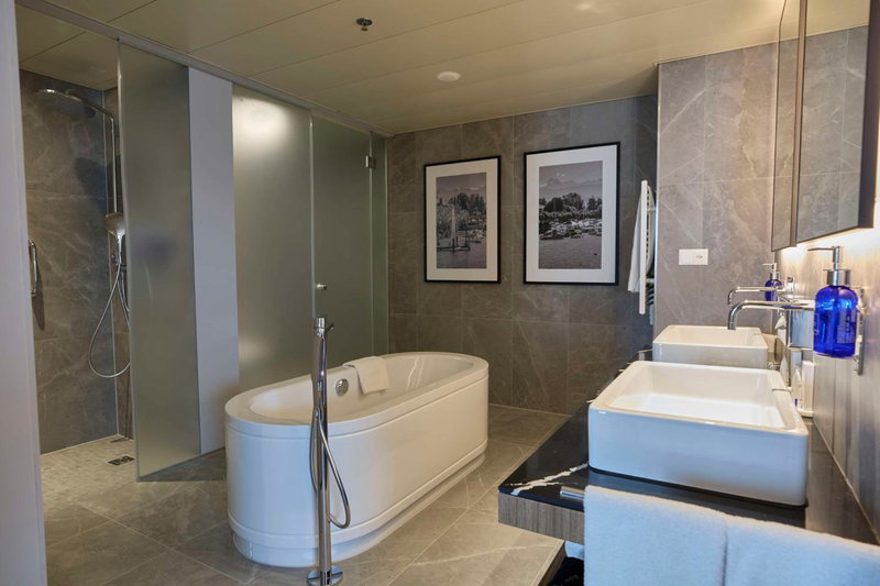 Radisson Blu Hotel Zurich Airport, Kloten, Швейцария
