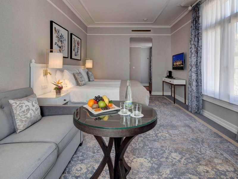 Fairmont Le Montreux Palace, Montreux, Швейцария