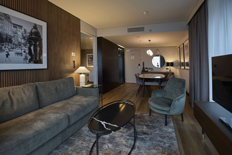 Radisson Blu Hotel Zurich Airport, Kloten, Швейцария