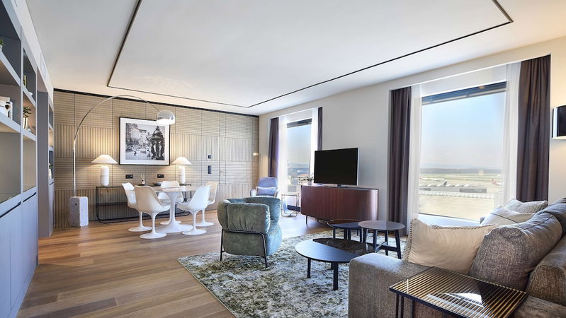 Radisson Blu Hotel Zurich Airport, Kloten, Швейцария