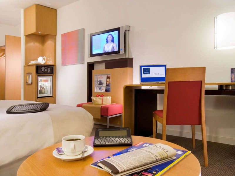 Novotel Zürich Airport Messe, Zuerich (Kreis 11) / Seebach, Suisse