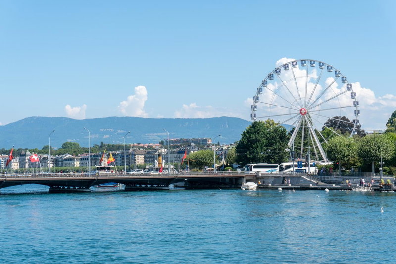 Drake Longchamp, Geneve, Швейцария