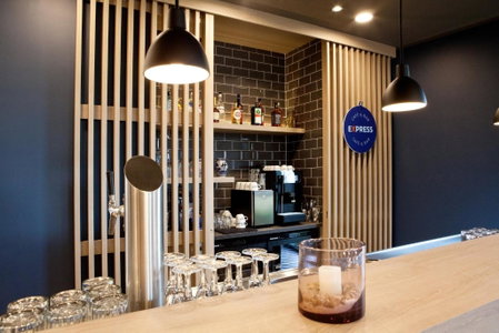 Holiday Inn Express & Suites - Basel - Allschwil by IHG, Basel, Швейцария