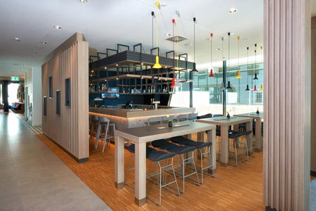 Holiday Inn Express & Suites - Basel - Allschwil by IHG, Basel, Швейцария