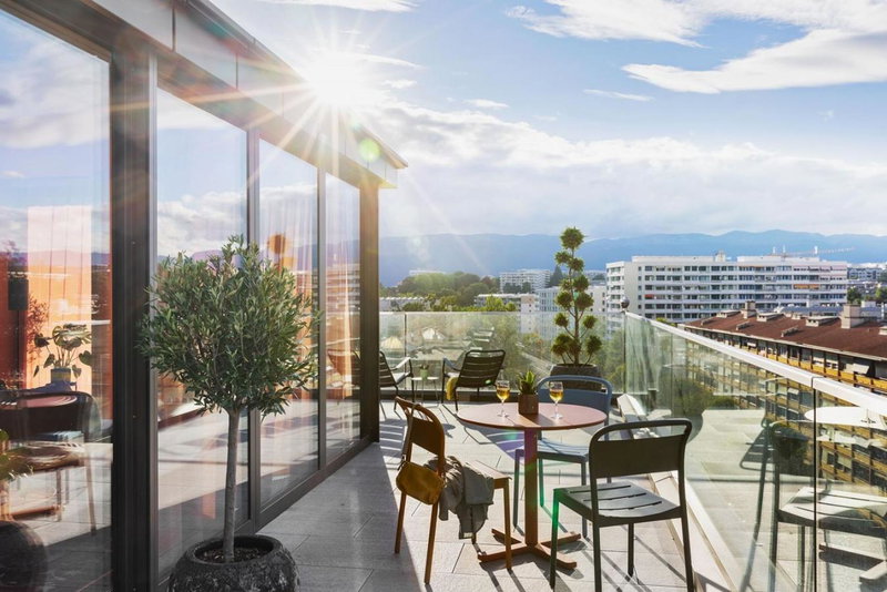 Stay KooooK Geneva City - Online Check In, Geneve, Schweiz