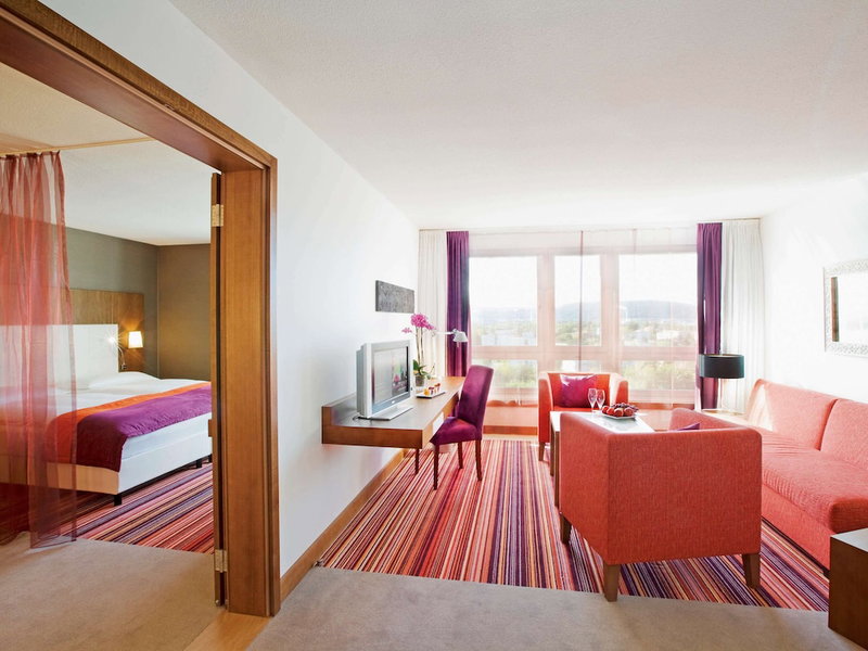 Mövenpick Hotel Zuerich-Airport, Kloten, Suisse