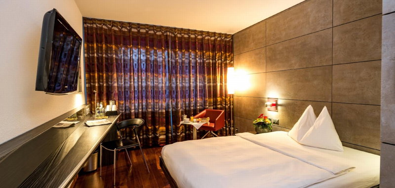 Hotel Sternen Oerlikon, Zuerich (Kreis 11) / Oerlikon, Suisse