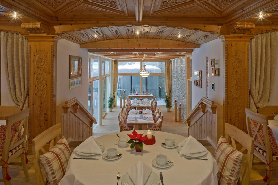 Swiss Alpine Hotel Allalin, Zermatt, Швейцария